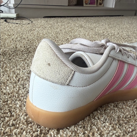 Girls’ Addidas Shoes - Picture 4 of 5